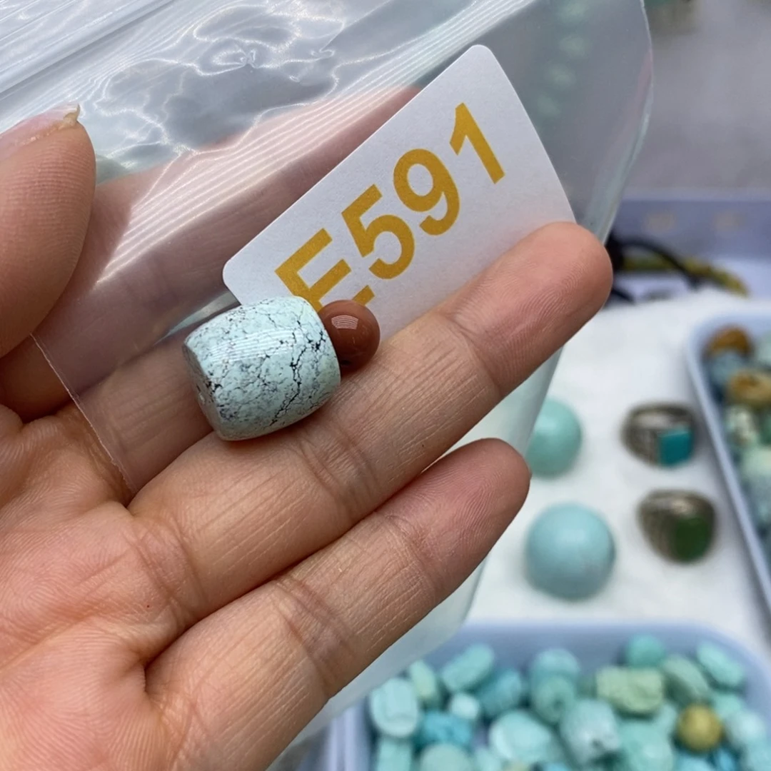 未镶嵌南红玛瑙珠宝奇石