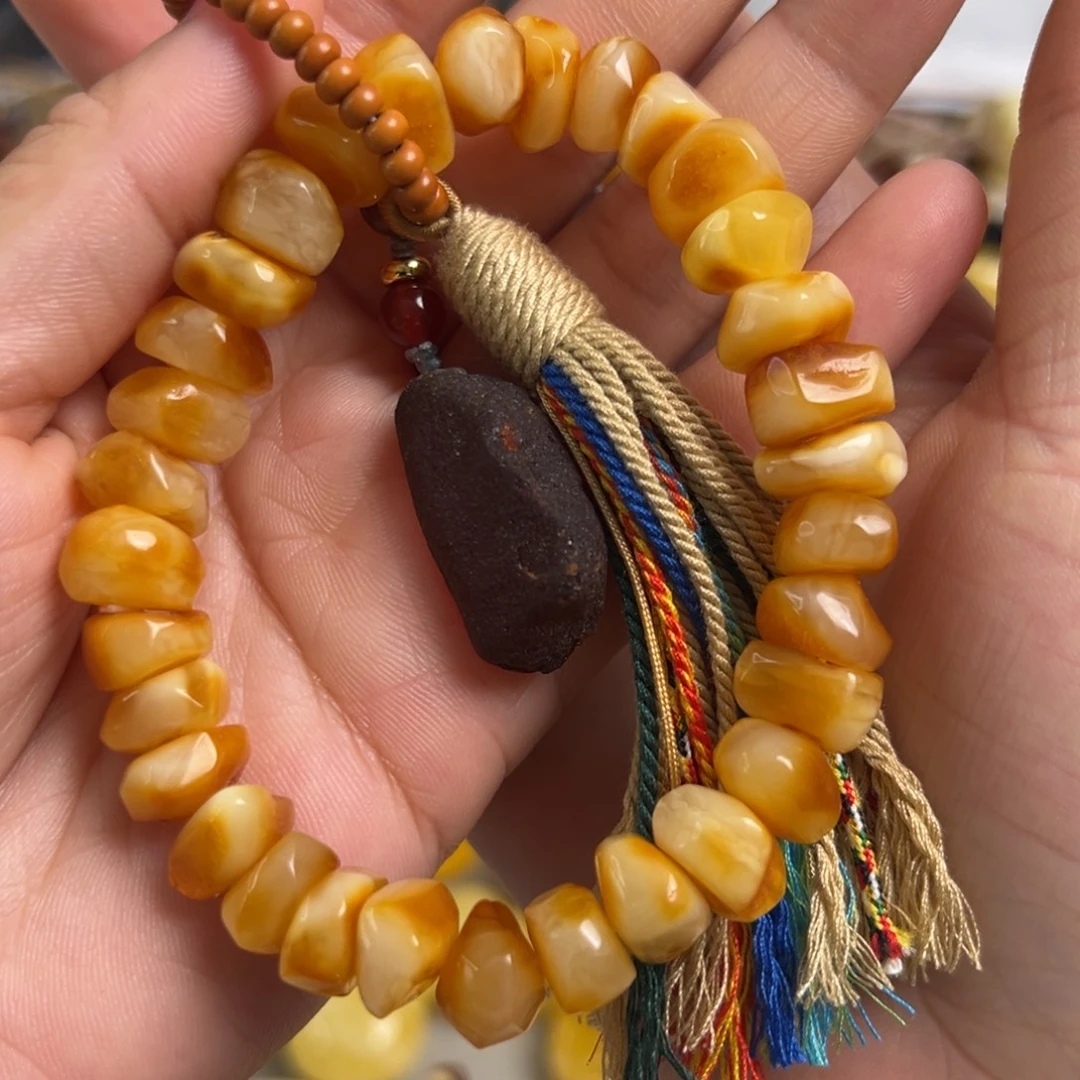 蜜蜡未镶嵌裸石蜜蜡