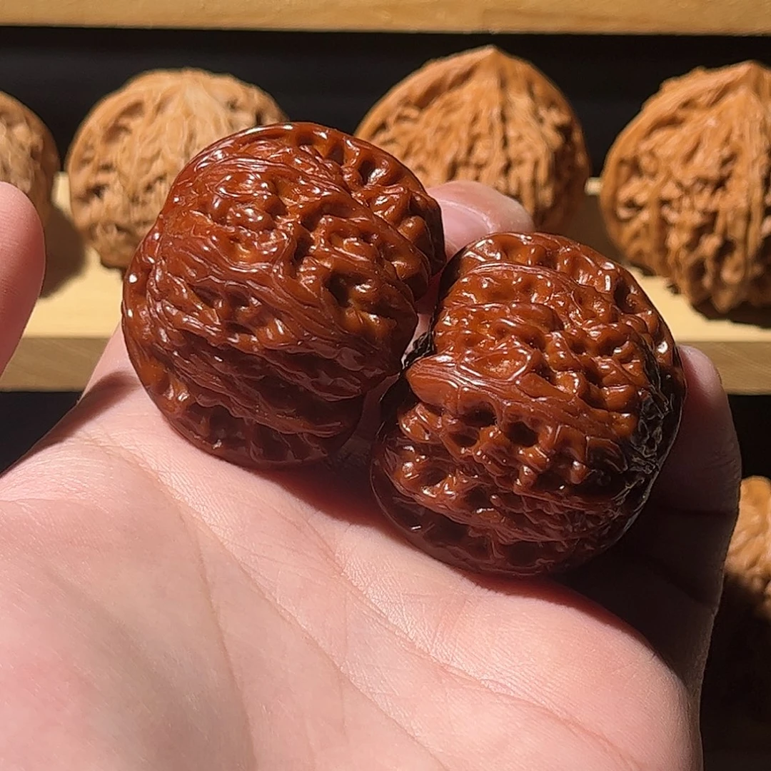 菠***包文玩核桃吊坠回血白狮子