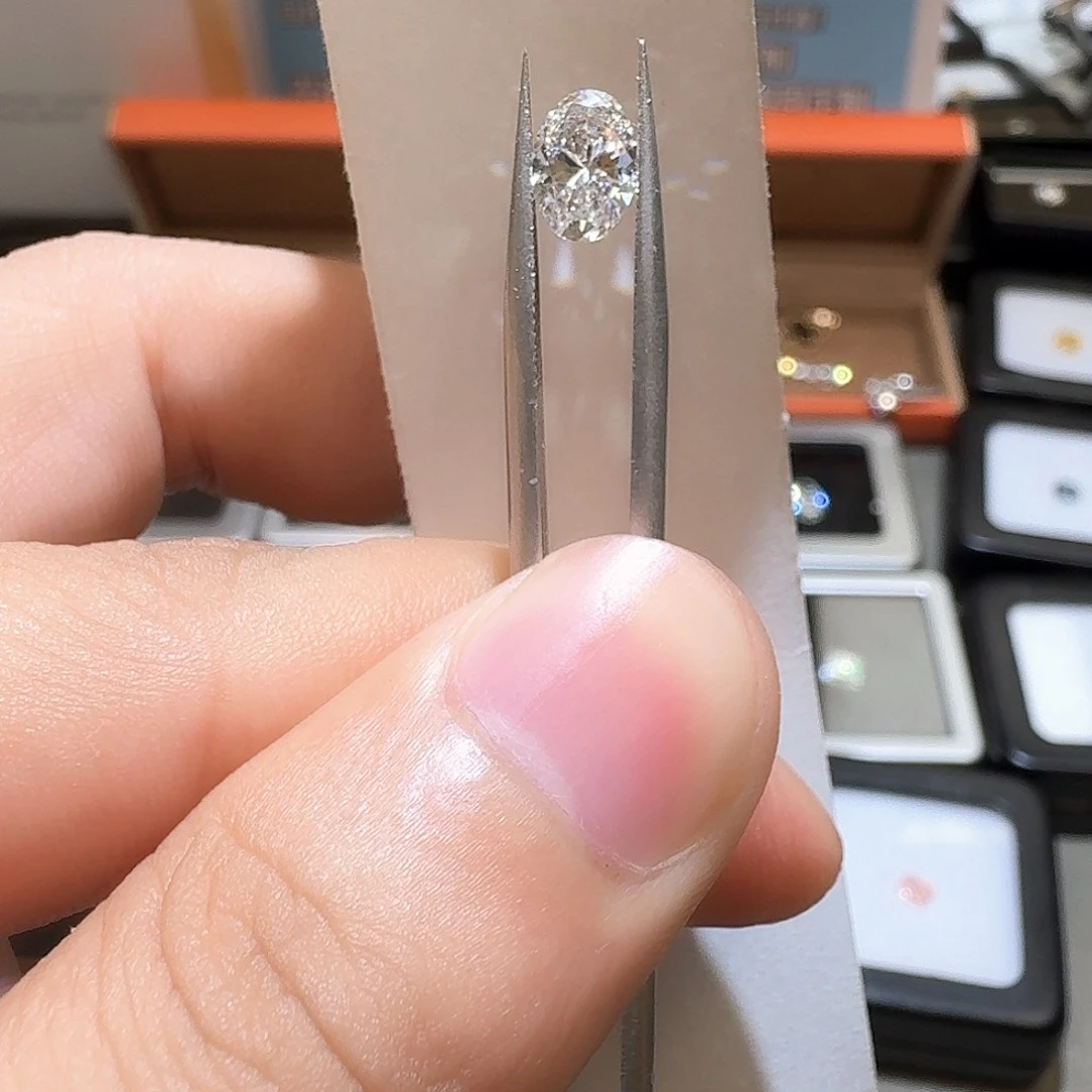 实验室培育钻石裸石未镶嵌椭圆