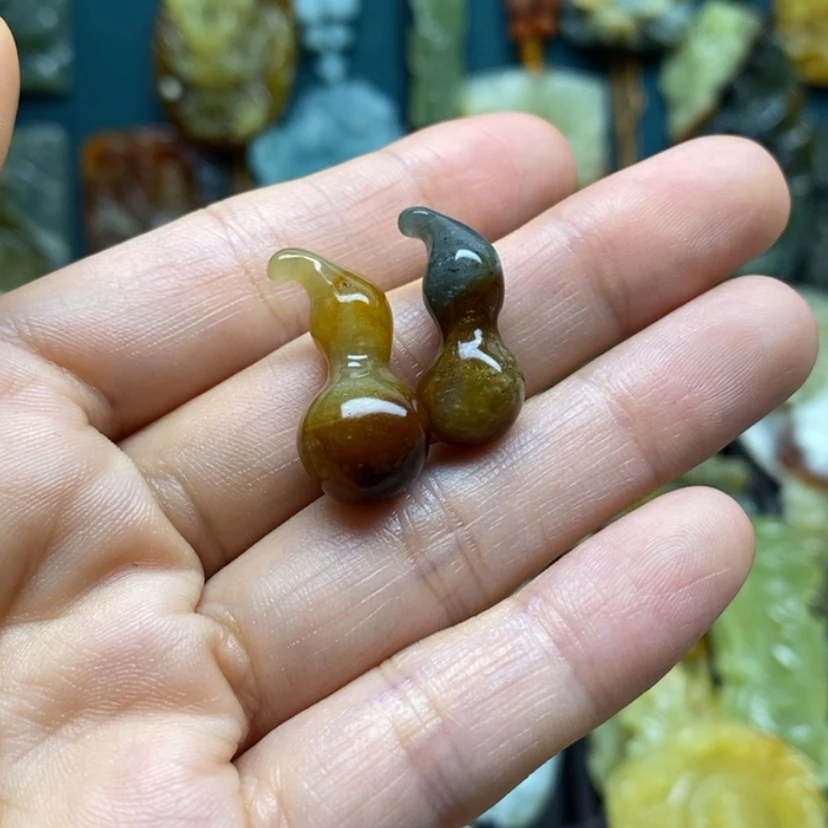 【闪购商品】岫玉颈饰未镶嵌～****～葫芦