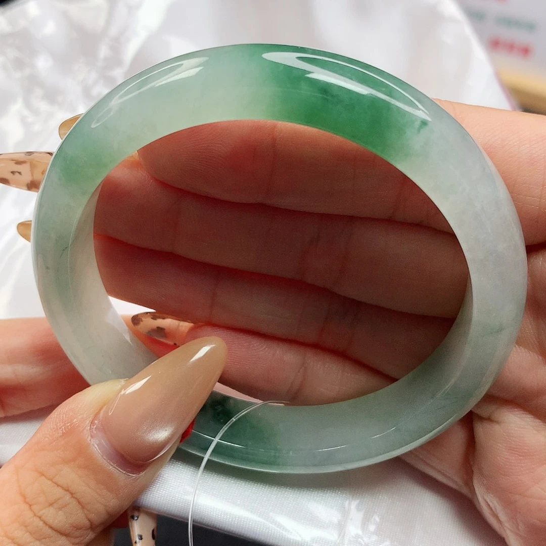 未镶嵌手镯翡翠21