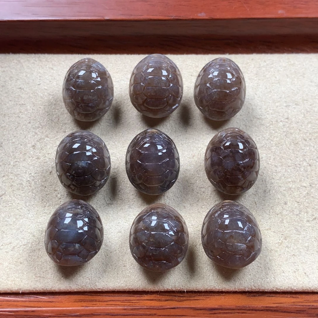 硅化珊瑚（珊瑚玉）富甲一组9个，360/组。未镶嵌