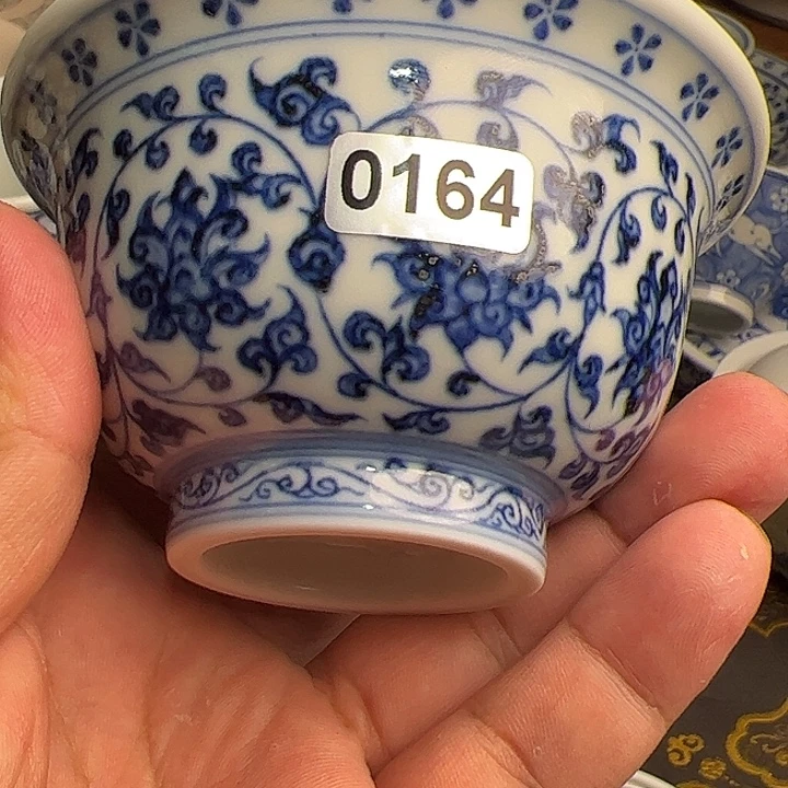 徐***为景德镇陶瓷手工制作