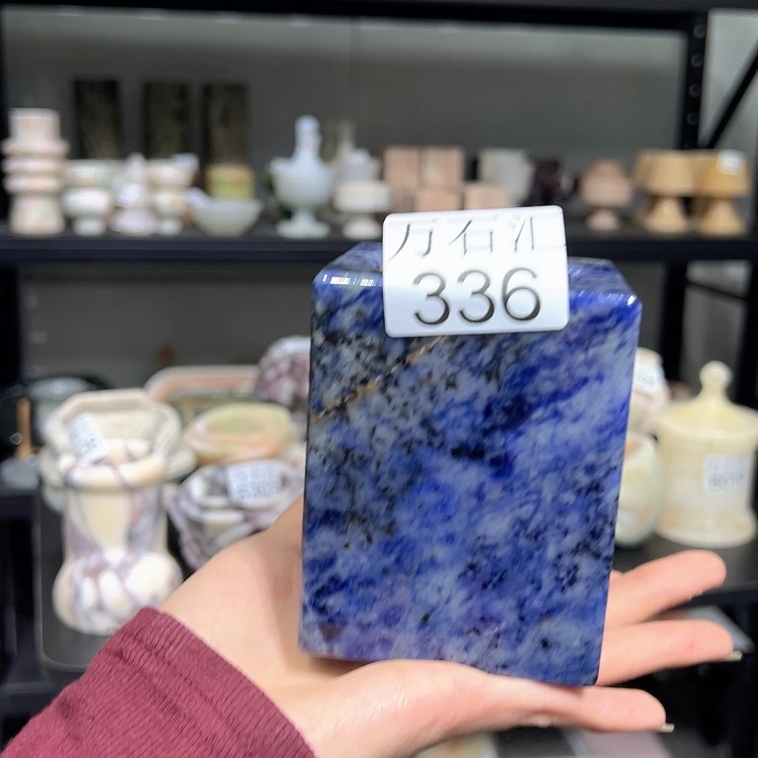 石材336笔筒。。。。。