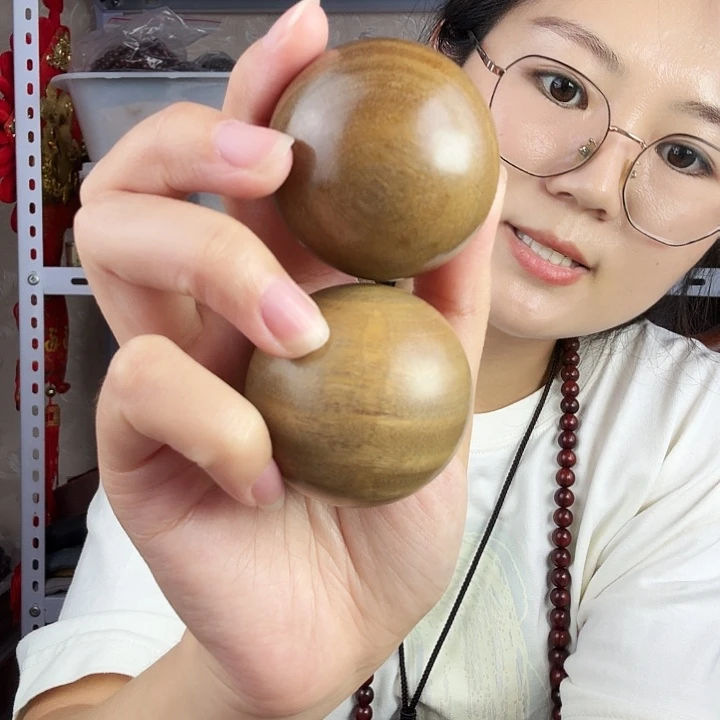 非洲紫檀（红花梨）绿檀4.5手球