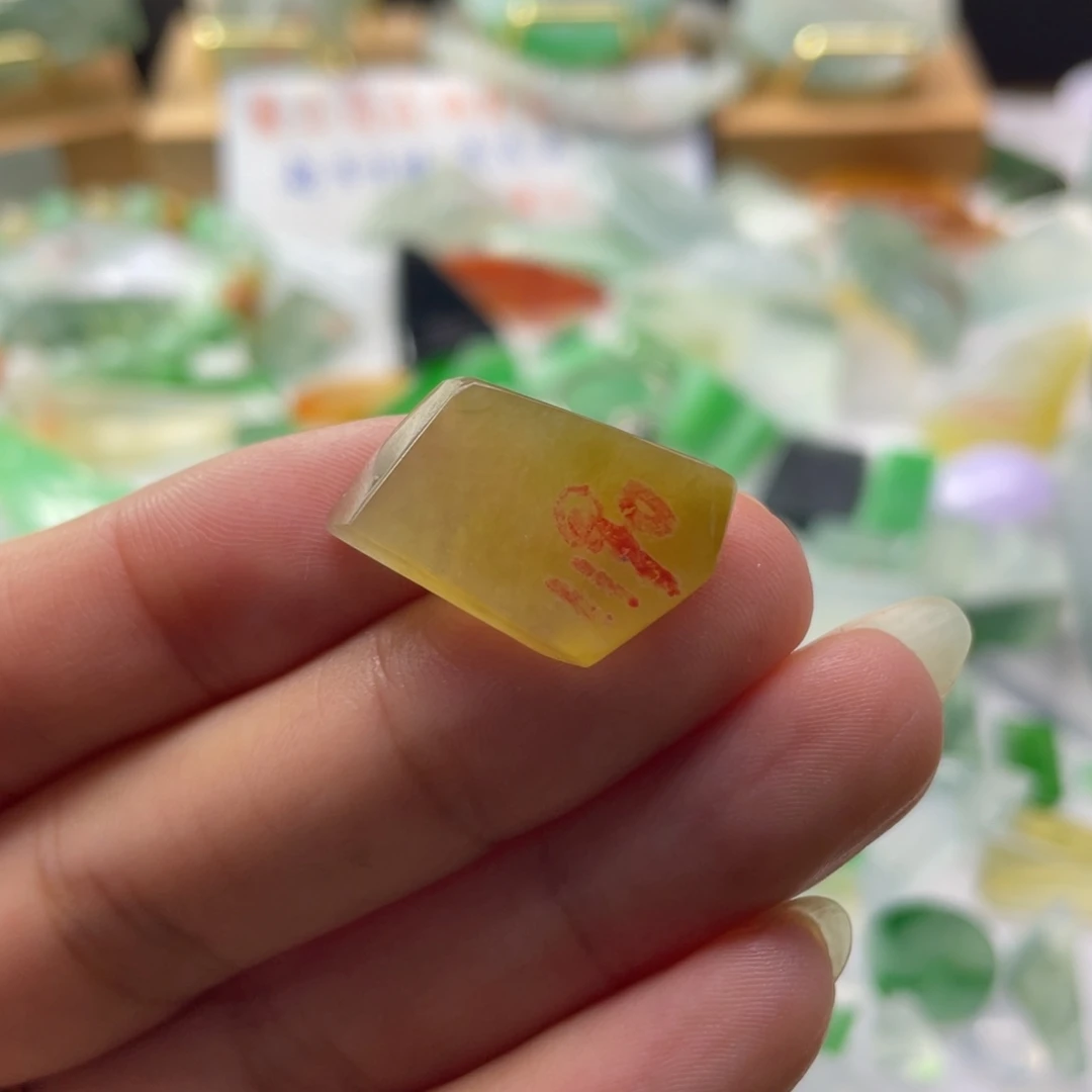 定制翡翠未镶嵌天然缅甸翡翠