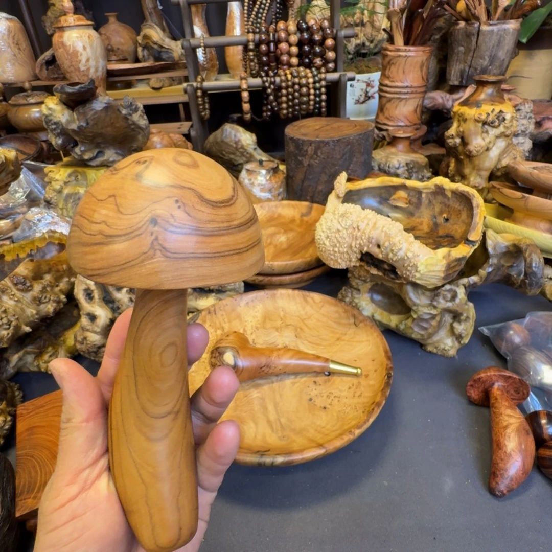 凯***义花梨木类贵黄鬼柳紫檀麻梨等硬木手作