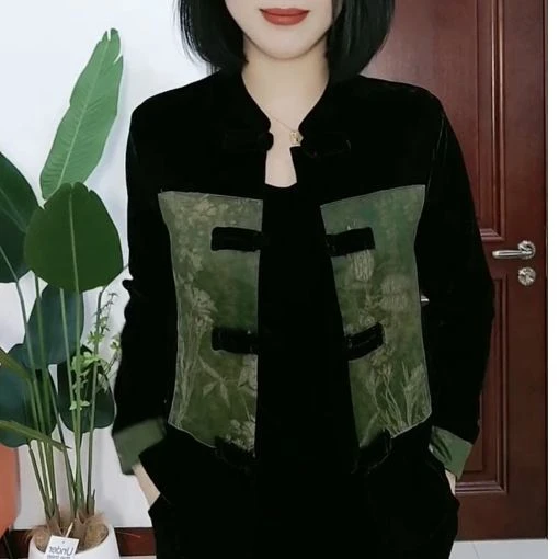 国风新中式短款丝绒外套女秋冬新款复古气质显瘦盘扣唐装开衫