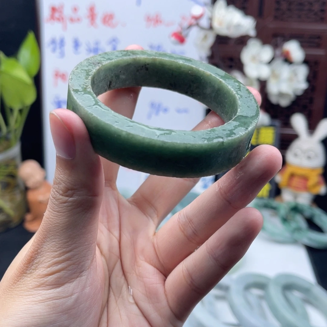 定制翡翠未镶嵌正圈