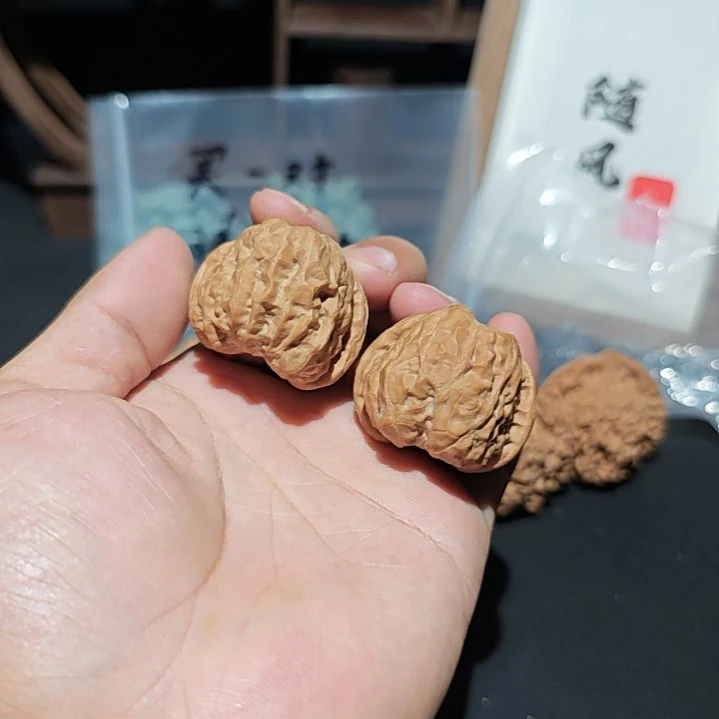 核桃把件38尺寸蛤蟆头微瑕