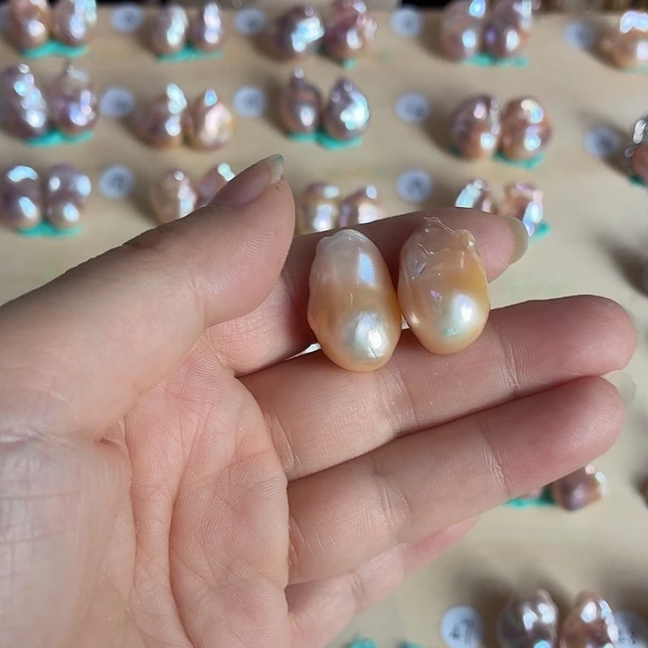 R***m未镶嵌耳饰淡水珍珠