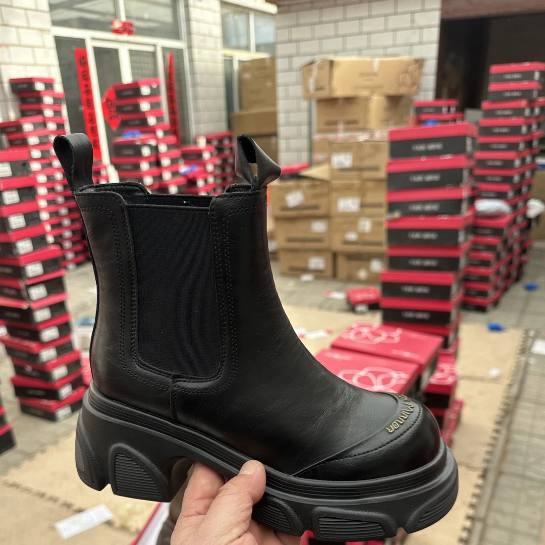 B6149新款加绒时尚短靴