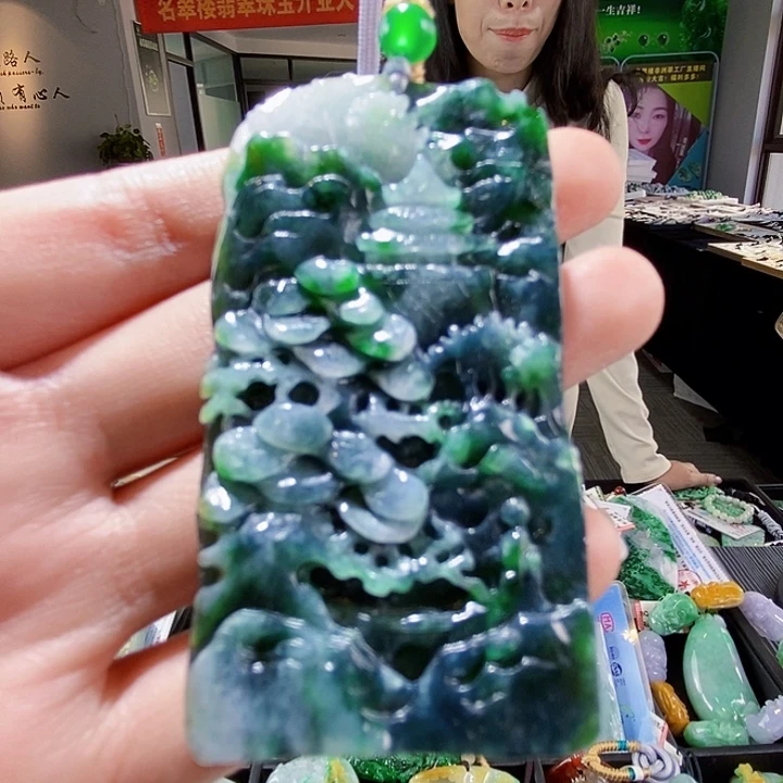 颈饰未镶嵌翡翠翡翠