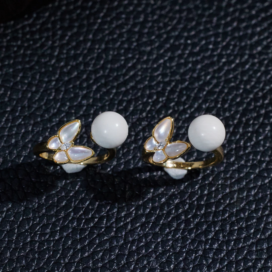 【歪歪】猛犸白贝蝴蝶戒指（卡8）（多样性发一）XB-J2874