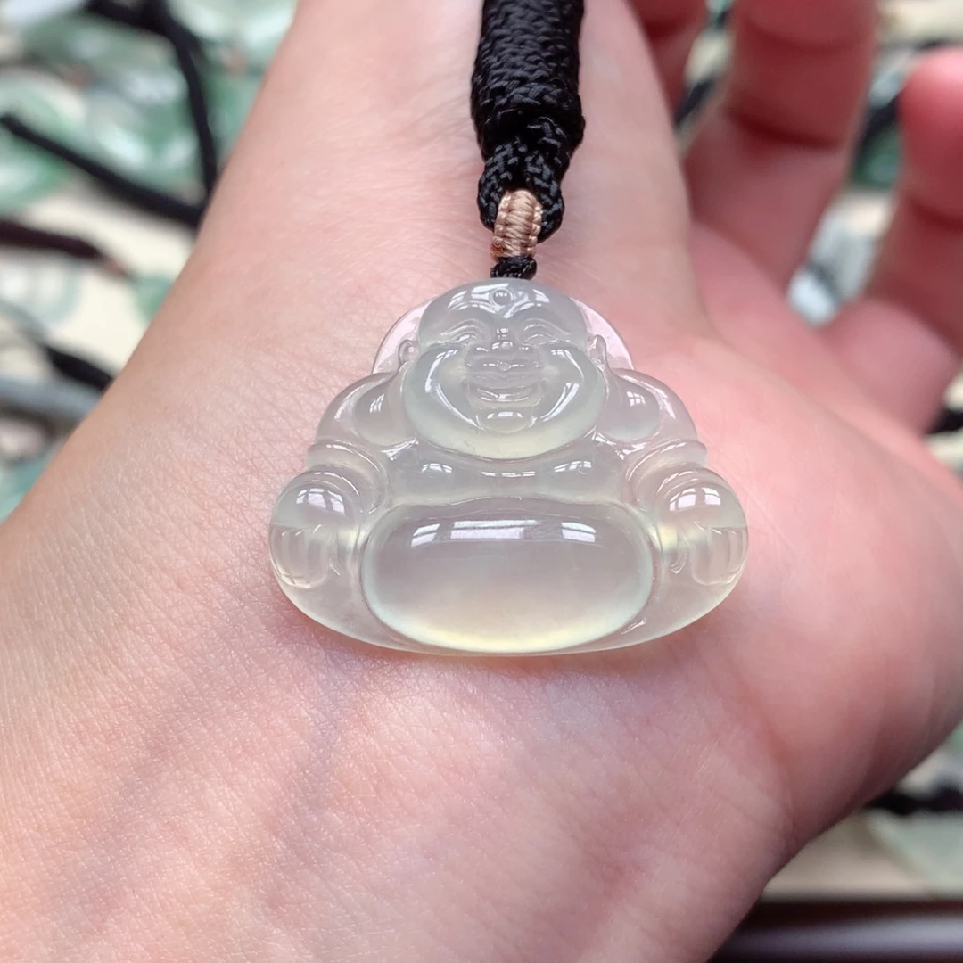 翡翠未镶嵌颈饰佛公