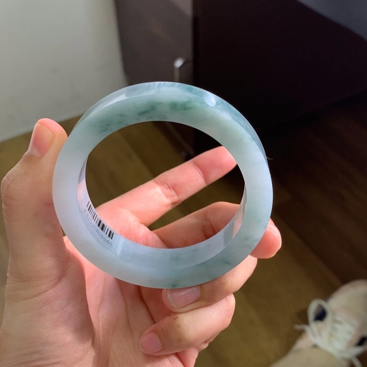 賞***了定制翡翠未镶嵌特价大漏