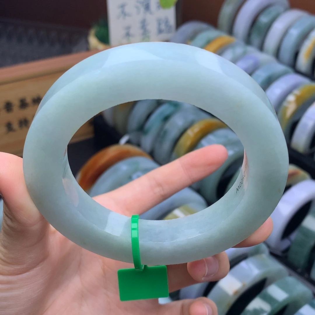 未镶嵌手镯定制翡翠定制不退不换