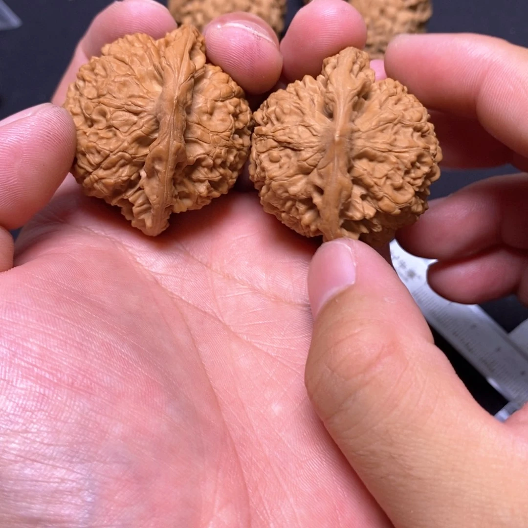 文玩核桃吊坠官帽