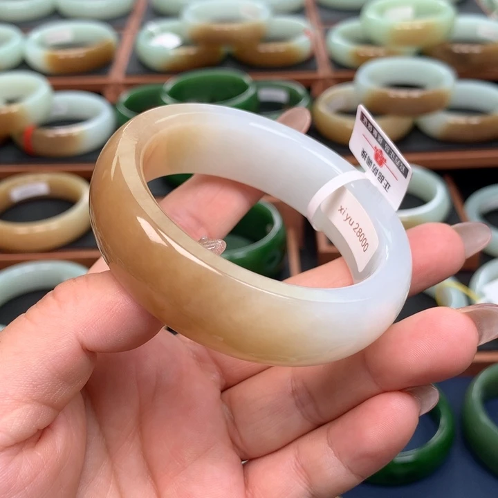 和田玉手镯未镶嵌5758圈口