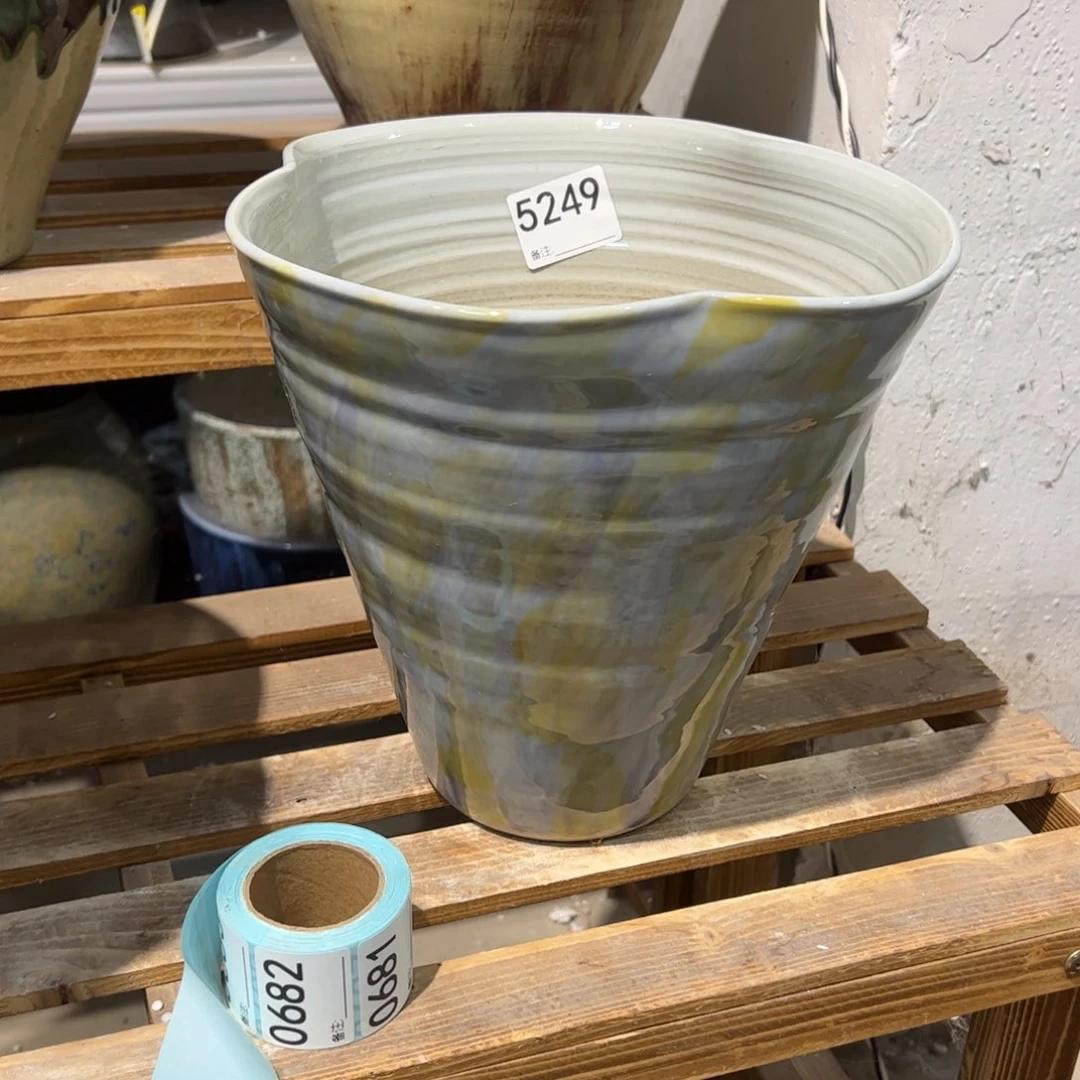 瓷片5249已经打孔高23口23