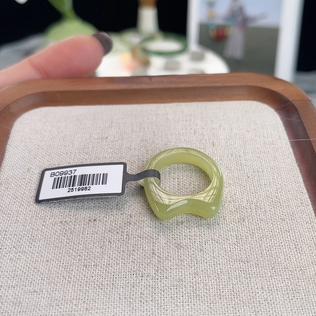 和田玉未镶嵌戒指U76猫耳朵16.3不退换