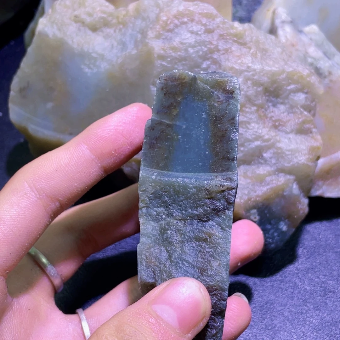 未镶嵌和田玉珠宝半成品