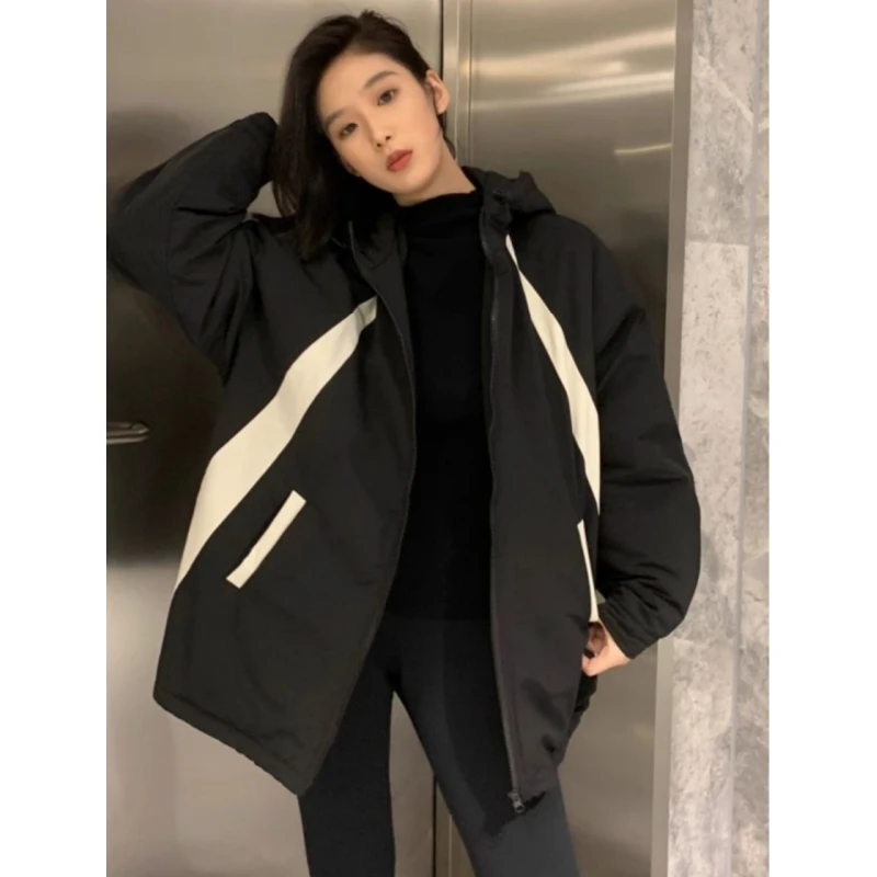胖妹妹韩版时尚宽松冲锋衣拼接连帽春秋款高级洋气百搭棒球服潮
