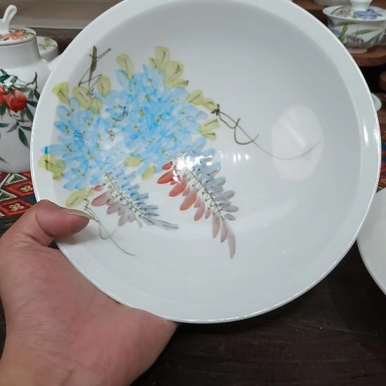 摆件陶瓷景德镇手工手绘高温瓷器