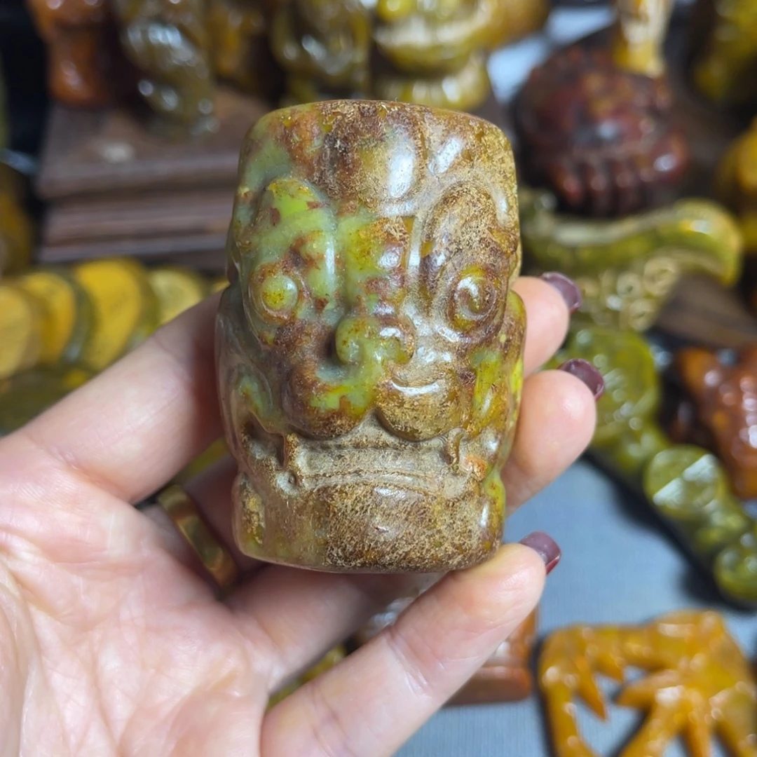 蛇纹石玉合金颈饰
