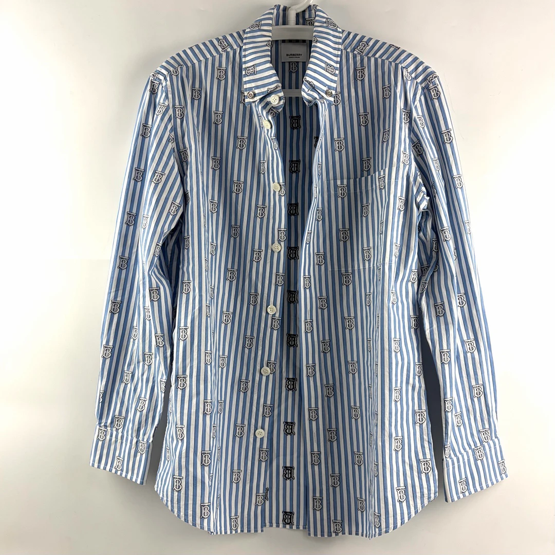99新 BURBERRY/博柏利 s码 经典刺绣TB灰衬衫 99新 sz0482