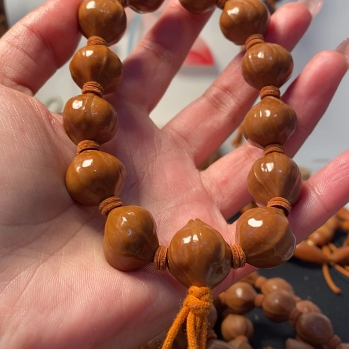 手串/手链橄榄核1.7蜜桃铁盒