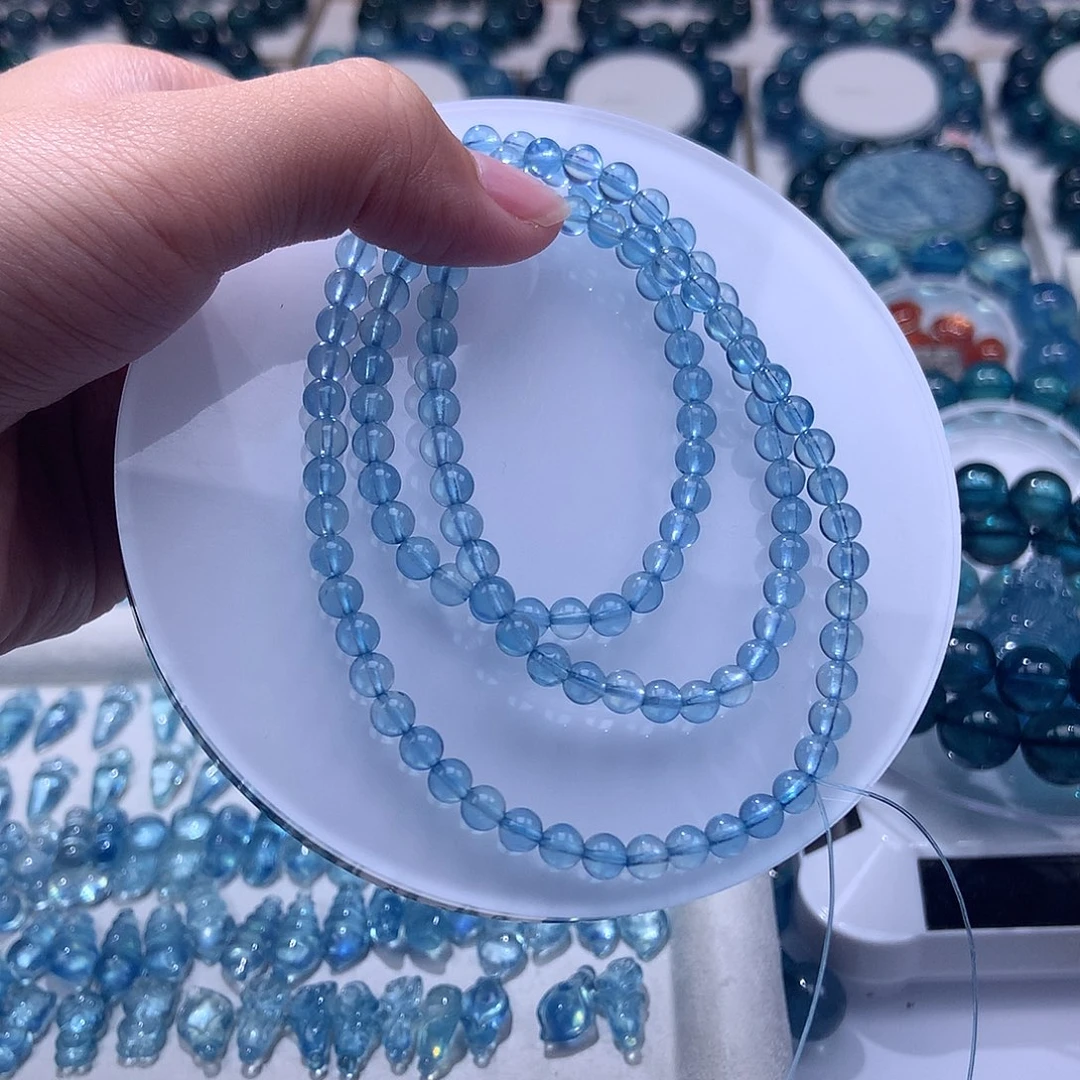 未镶嵌手串海蓝宝石邓*锋4.7mm三圈500元