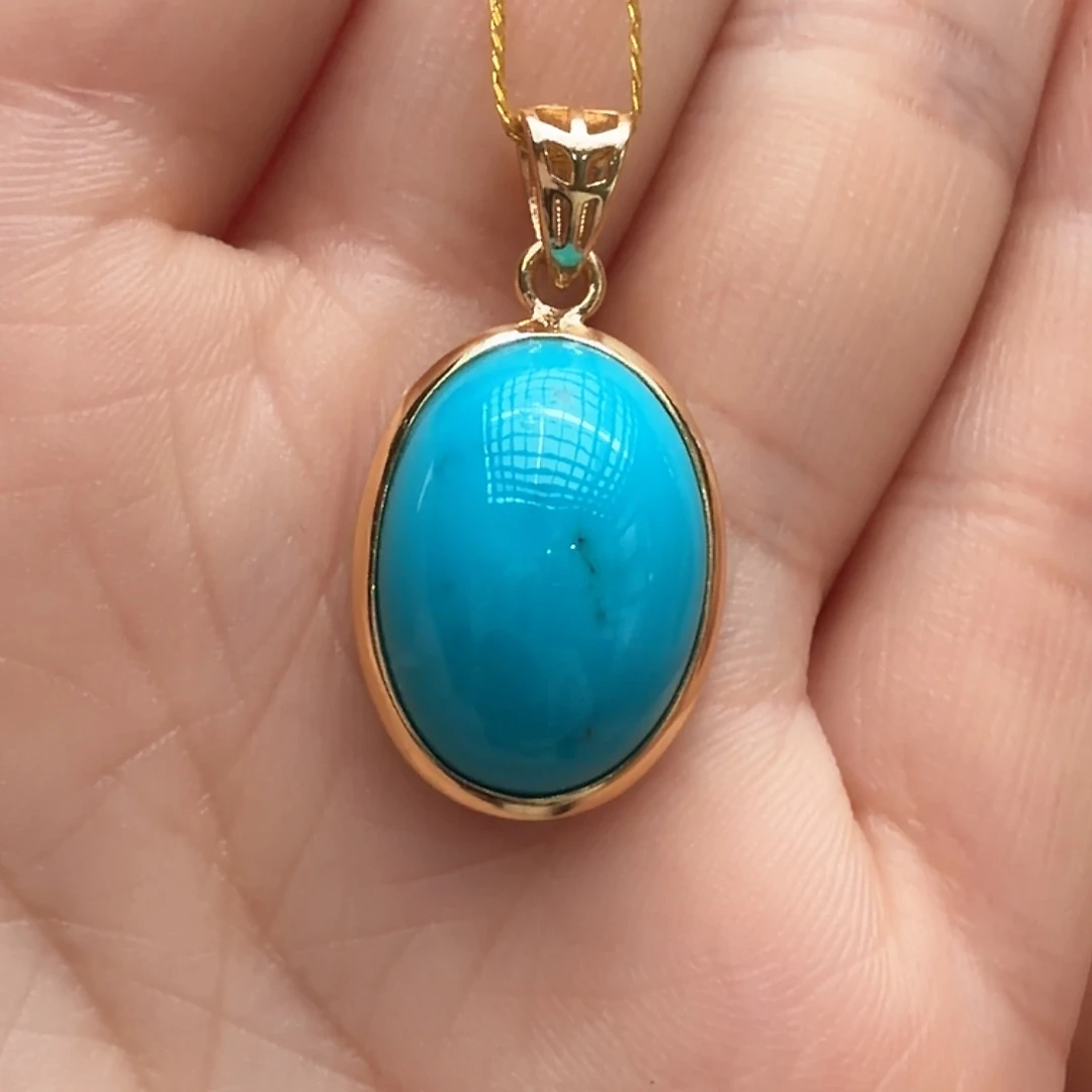 绿松石未镶嵌颈饰