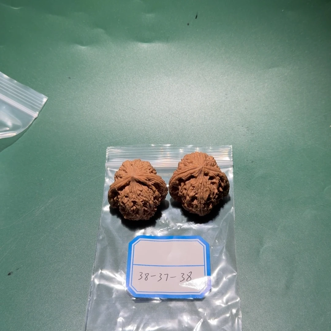 吊坠文玩核桃南疆19