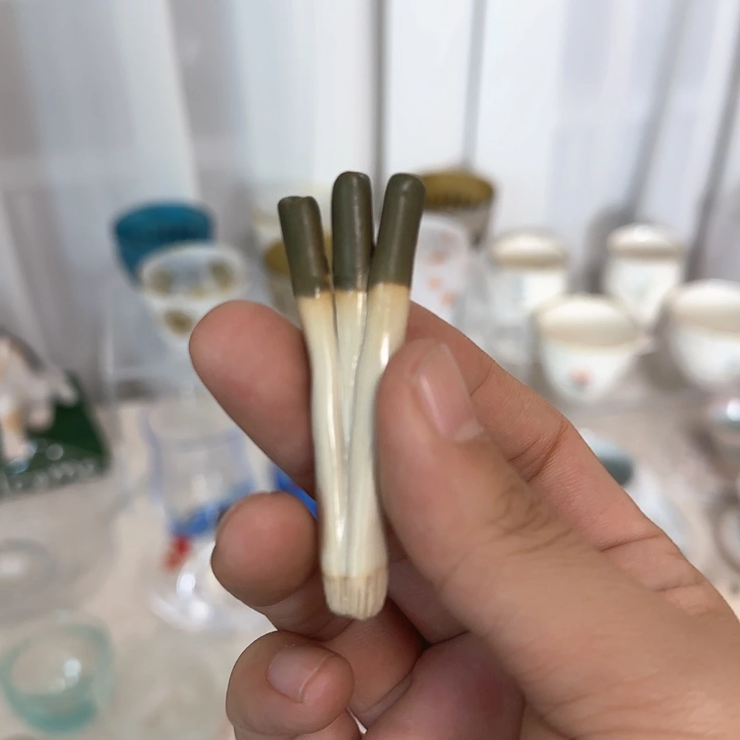 茶盏在家里面玩啊哈哈不