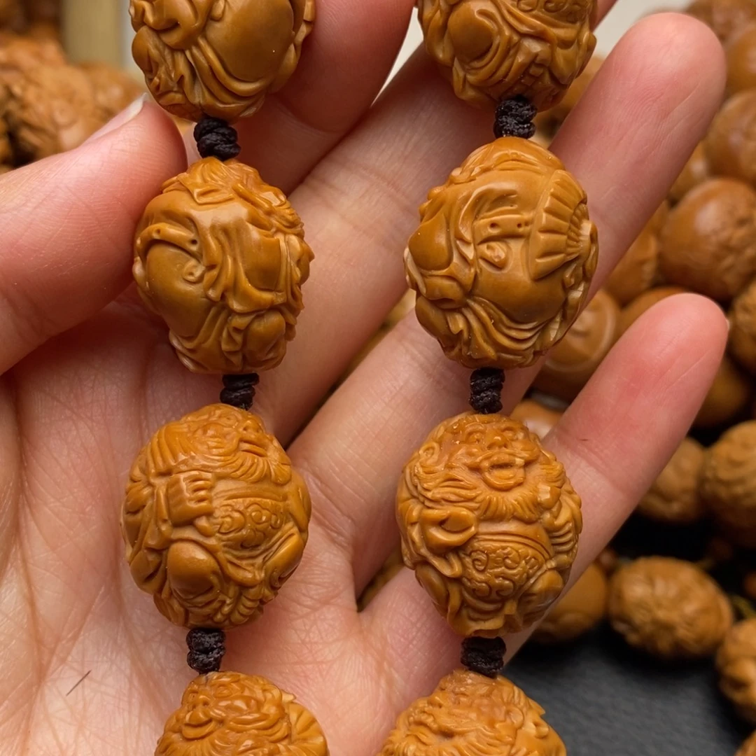 《***》手串橄榄核整身钟馗