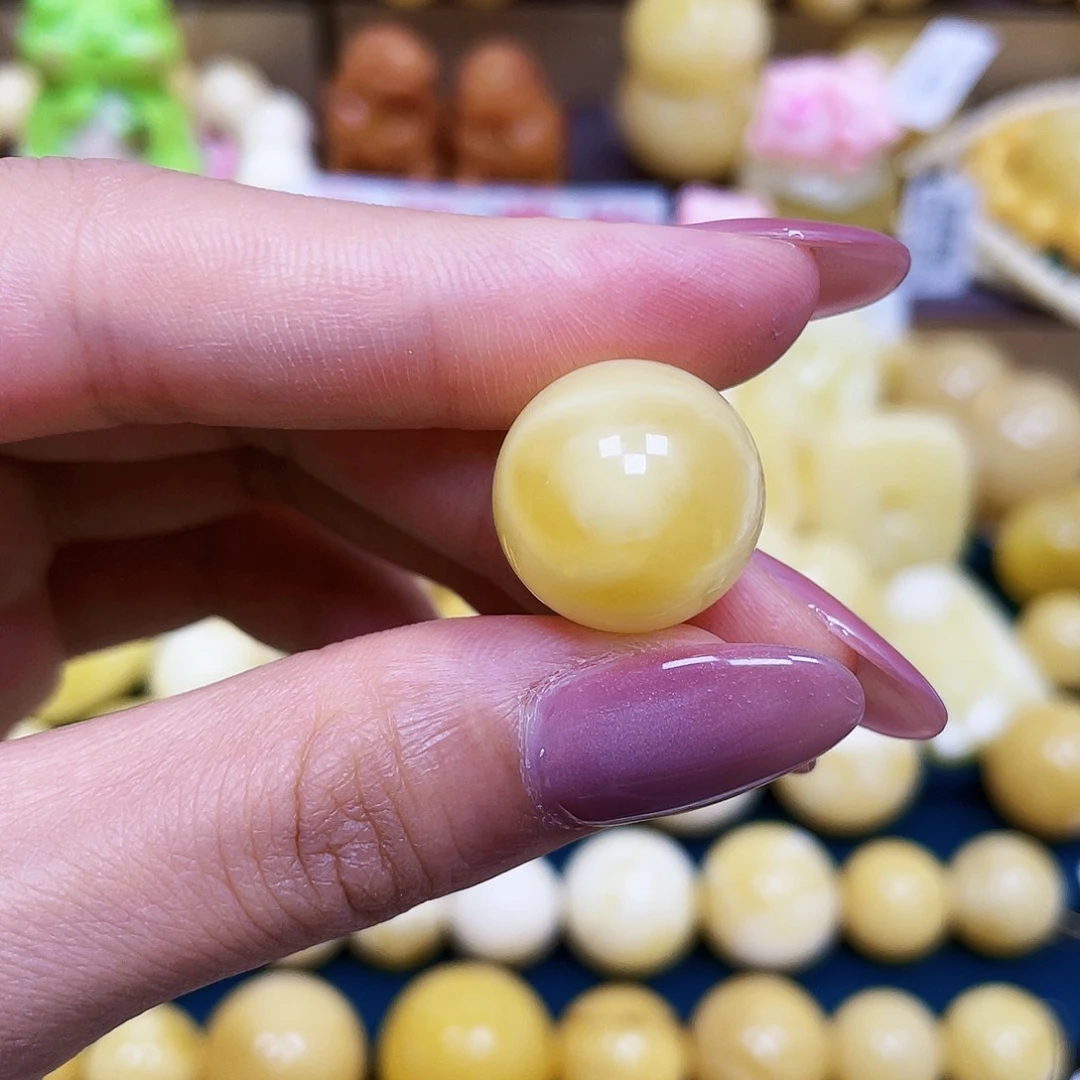 未镶嵌蜜蜡裸石16.9mm