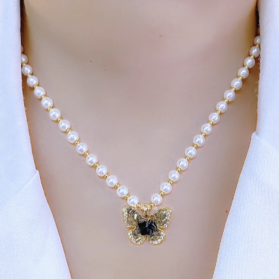 铜合金仿珍珠项链 气质百搭时尚个性小众珠珠蝴蝶项链