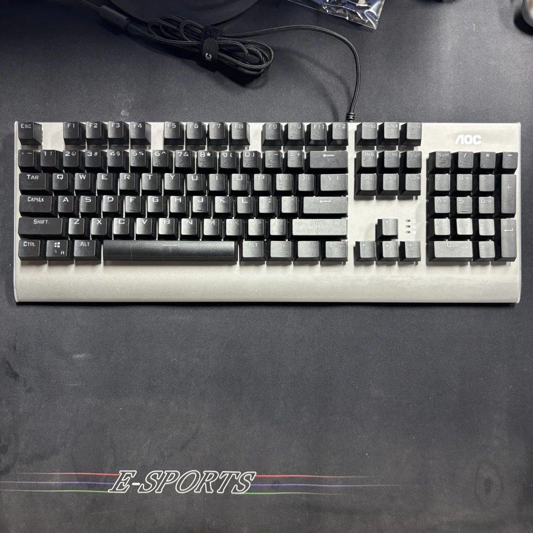 95新  GK430 有线 机械键盘
