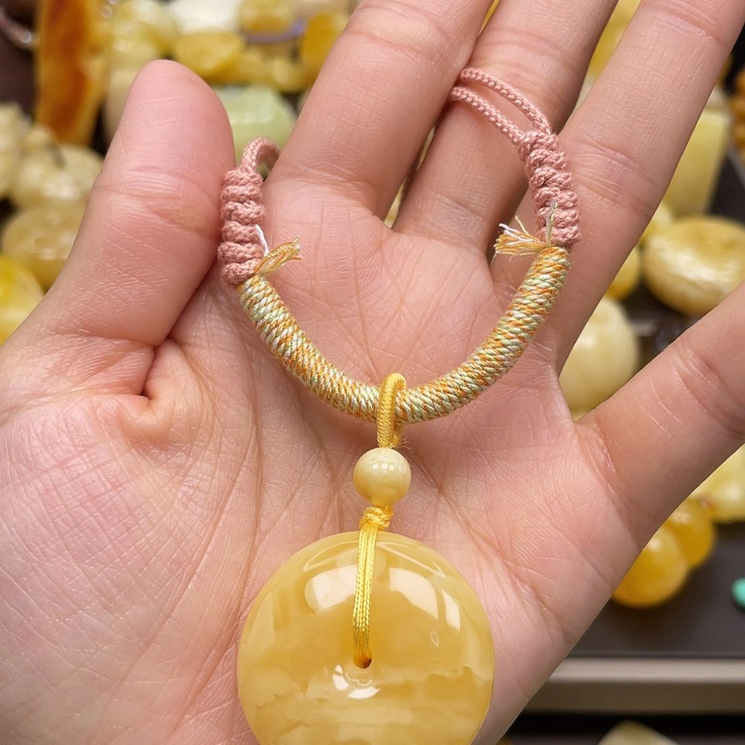 蜜蜡裸石未镶嵌蜜蜡