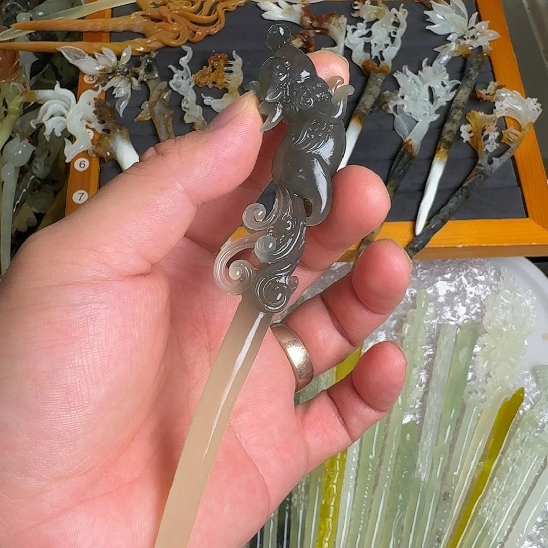 辟***禄蛇纹石玉未镶嵌发饰