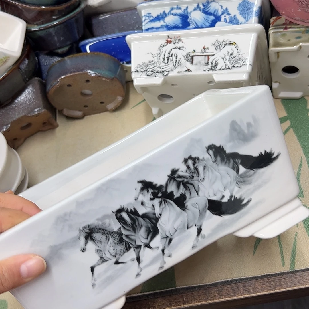 紫砂花盆728号瑕疵边不直处理介意勿拍黑边