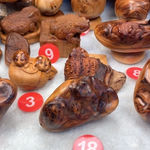 【闪购商品】香榧木用****9太行黑金瘤把件