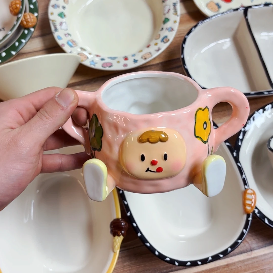 白瓷大脚女孩早餐杯