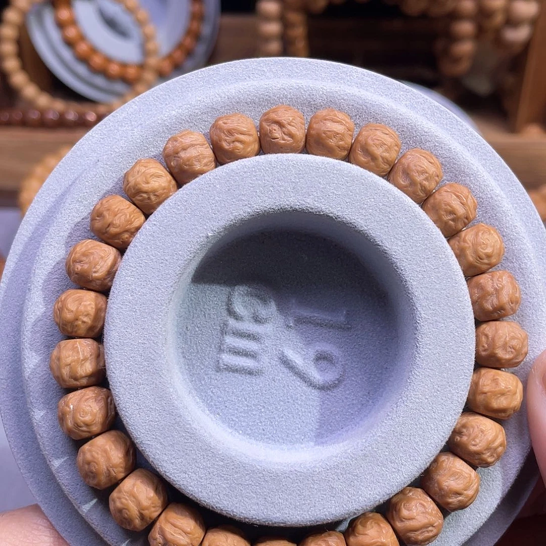 吊坠猴头核桃龙蛇之变9.2mm全品