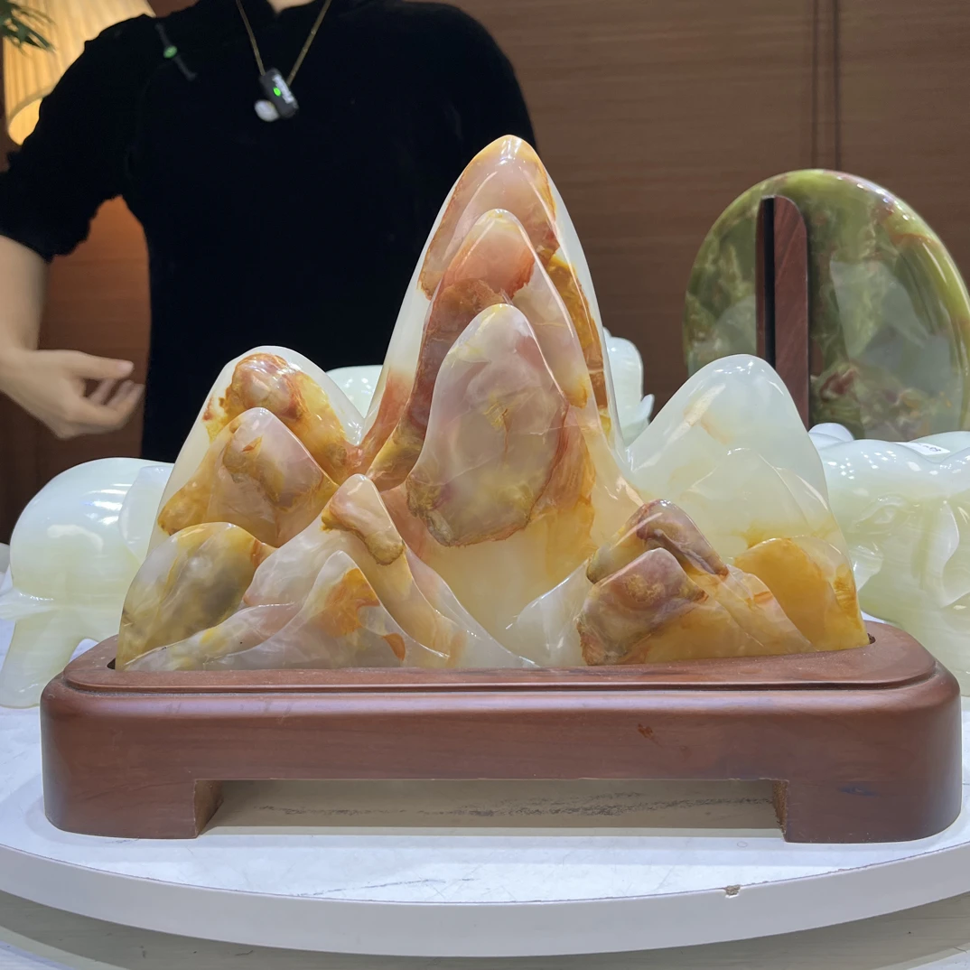 精品天然玉石摆件