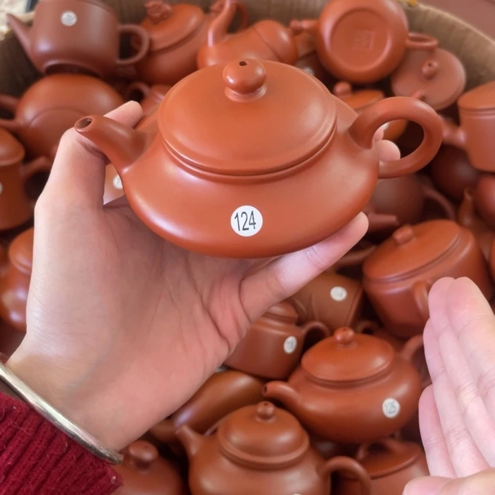 茶壶紫砂120毫升紫砂壶不是大师级别没有收藏价值扣细节勿拍