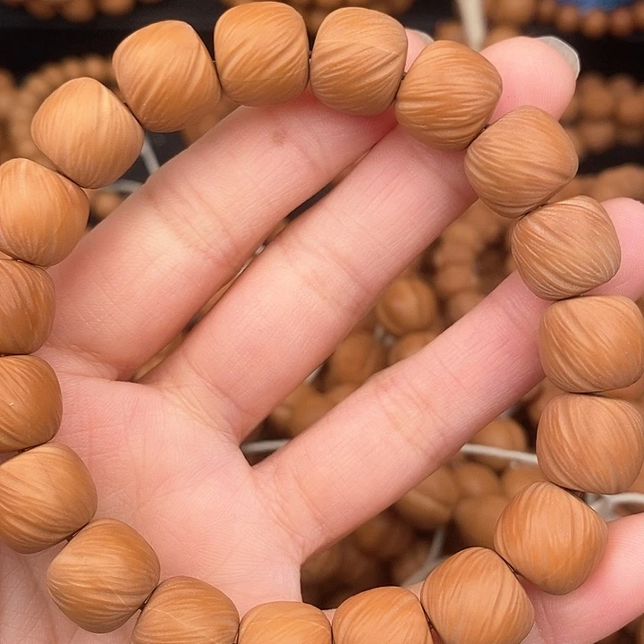 手串文玩核桃马****花