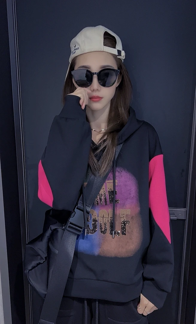 春装新品潮牌连帽长袖卫衣刺绣亮片拼色休闲上衣百搭个性显瘦卫衣